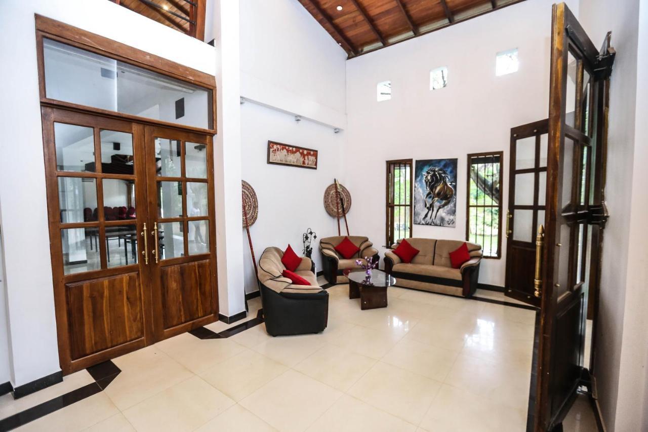 Hotel Grand Kalundawa - Dambulla'S Hidden Secret Extérieur photo
